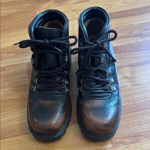 Pegabo Brown Leather lace-up  Boots